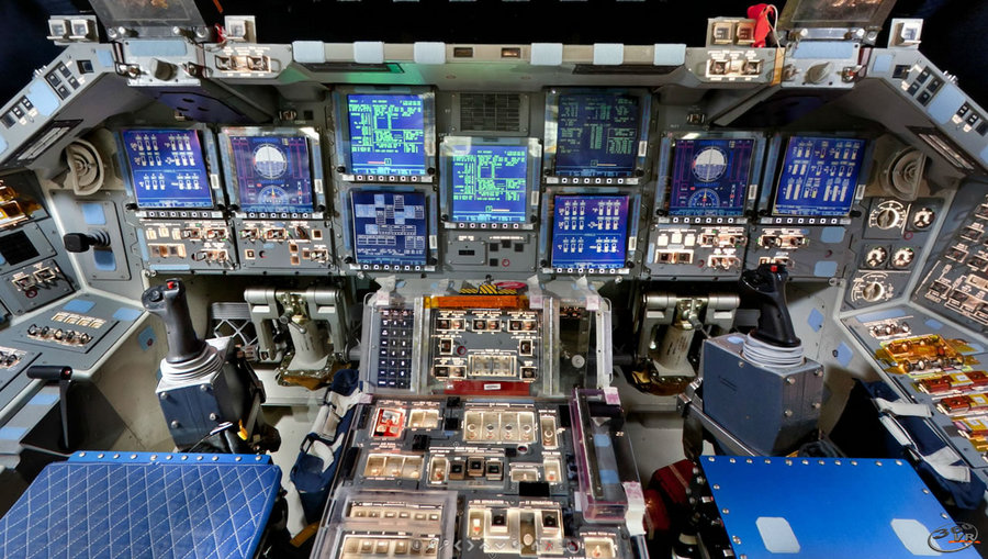 space-shuttle-cockpit.jpg